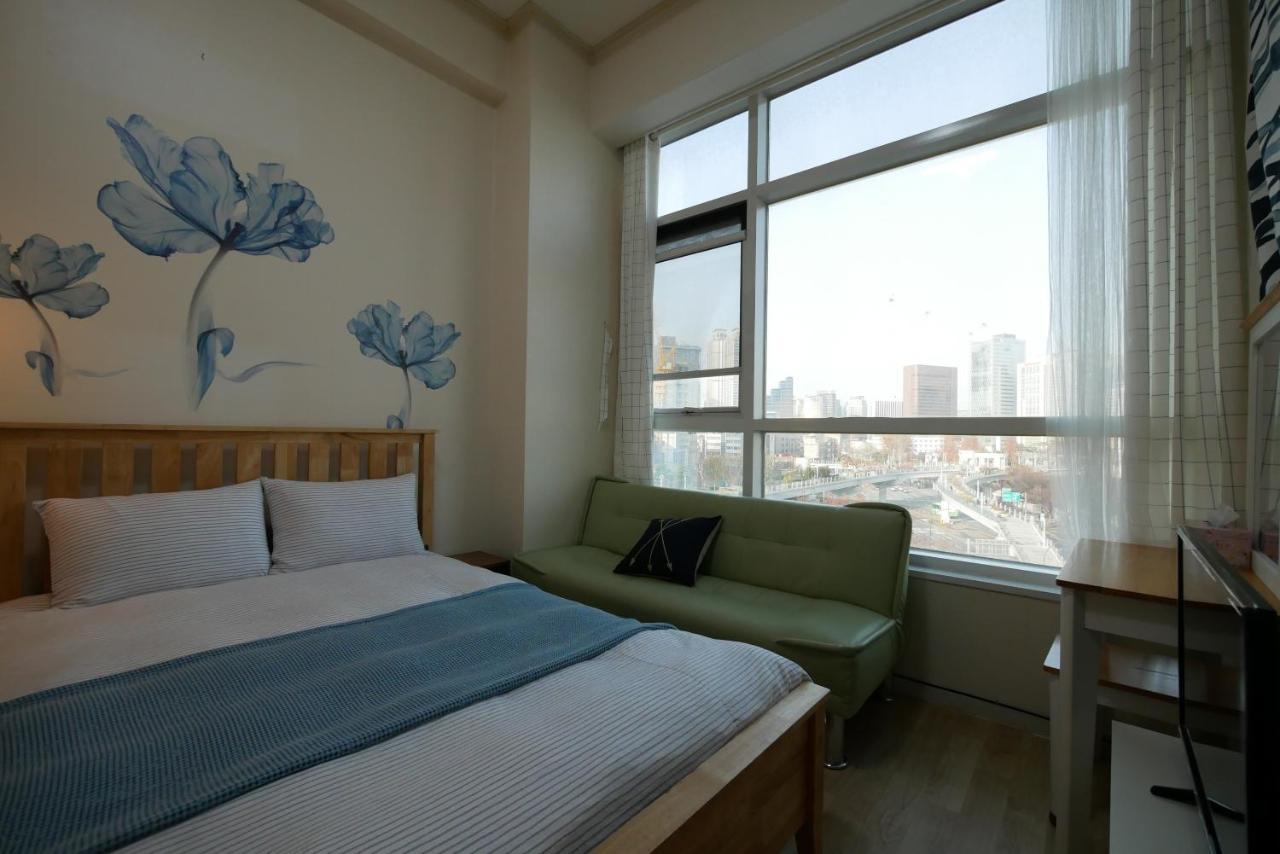 Apartment Dandelion House 4 Seoul