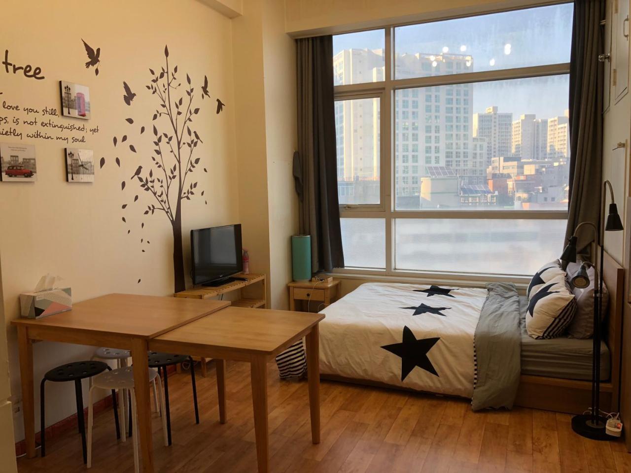 Apartment Dandelion House 4 Seoul